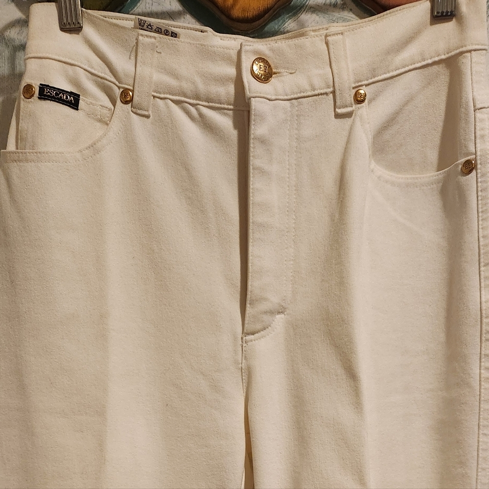 Escada White Jeans Size 38 ITALIAN. USA Size 2,4
